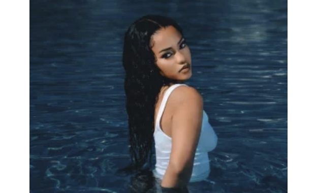 Zee Nxumalo – Mamma