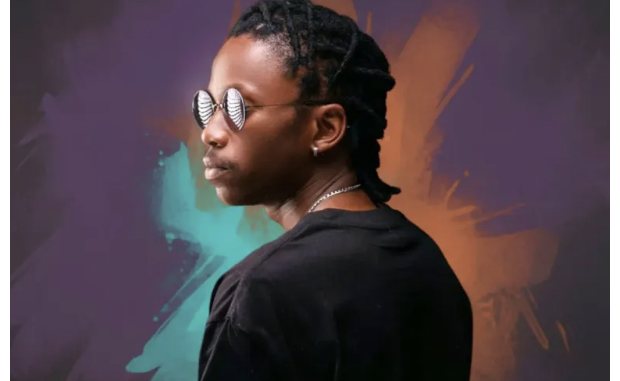 XtetiQsoul & Sibu Manzini – Alone Again (feat. Hannah Allen)